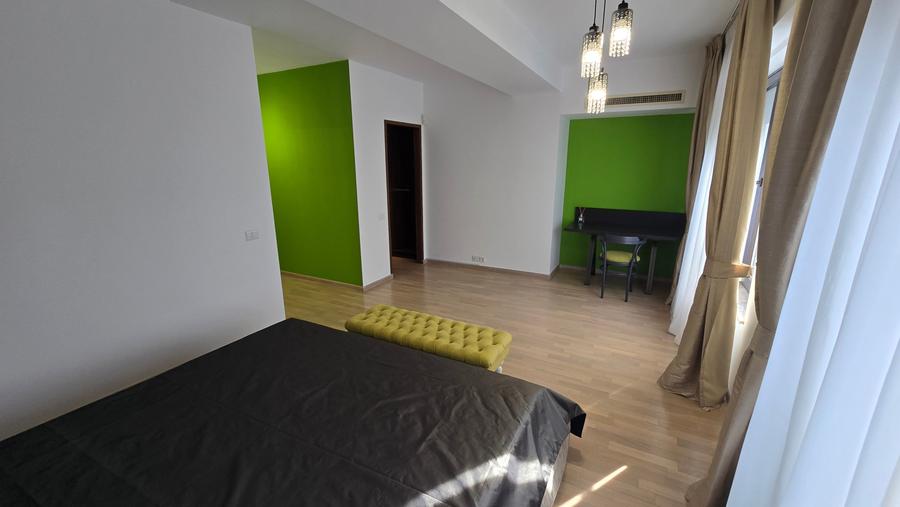 Apartament cu 6 camere decomandat, mobilat în Șoseaua Nordului