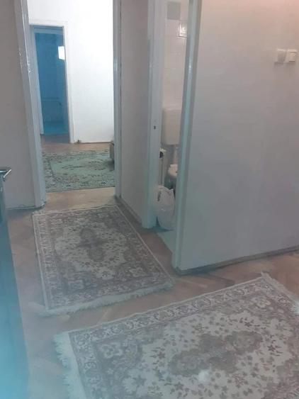 Apartament cu 2 camere semidecomandat în Aradului