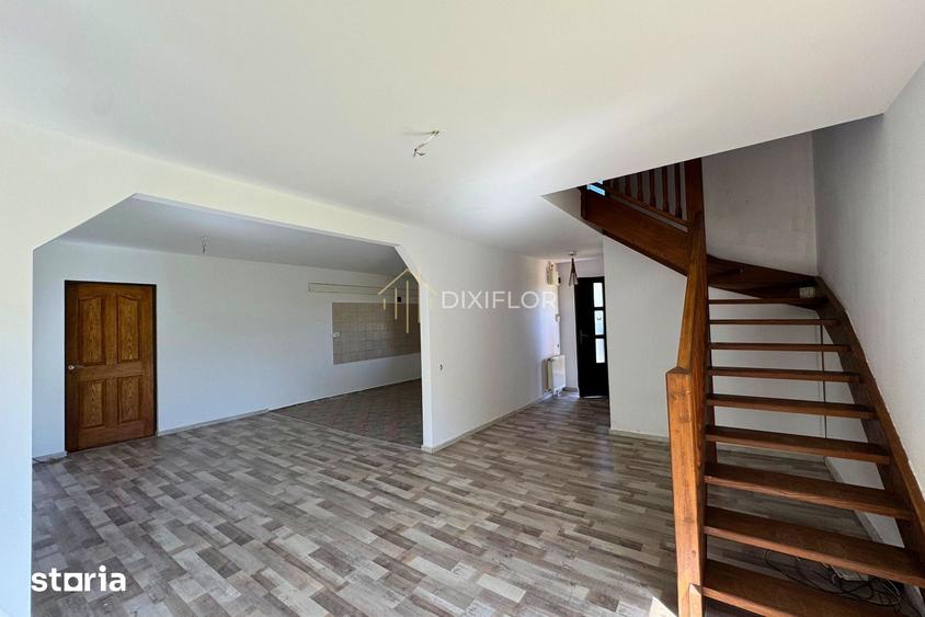 Casă cu 4 camere cu Teren 950 Mp în Sângeorgiu de Mureș