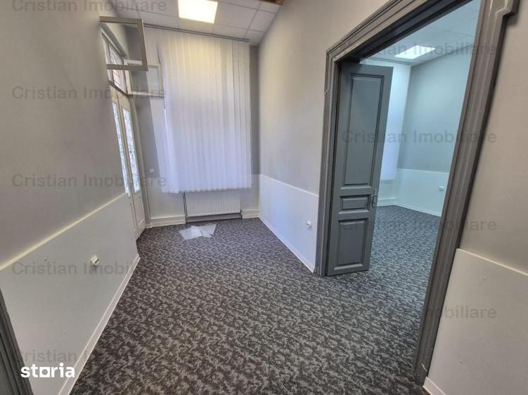 Casă cu 3 camere cu Teren 179 Mp în Central
