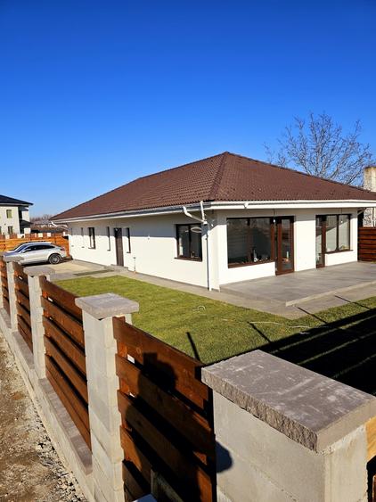 Vila pe Parter in stil Mediteranean - 1