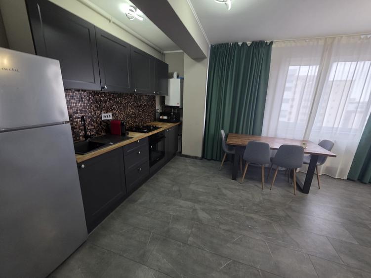 Apartament 2 camere de închiriat – Tomis Plus | 80 mp | Parcare | 550 € - 18