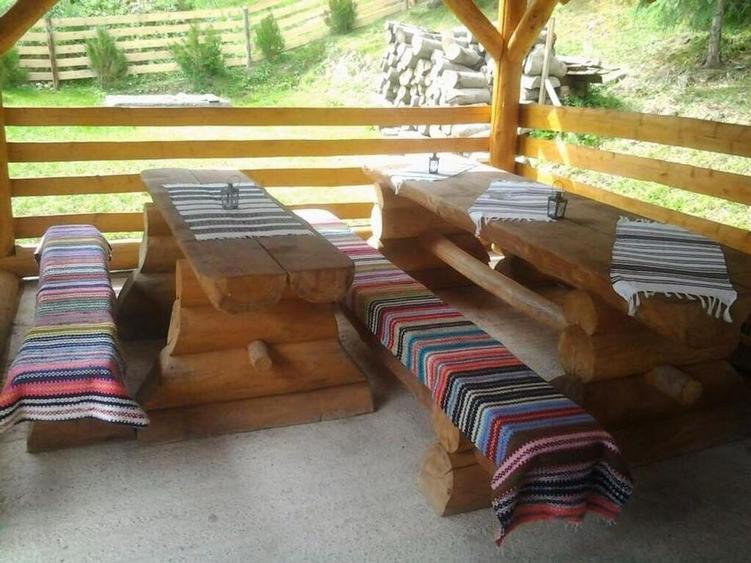 De Vanzare Pensiune-10 camere Voroneț - 13