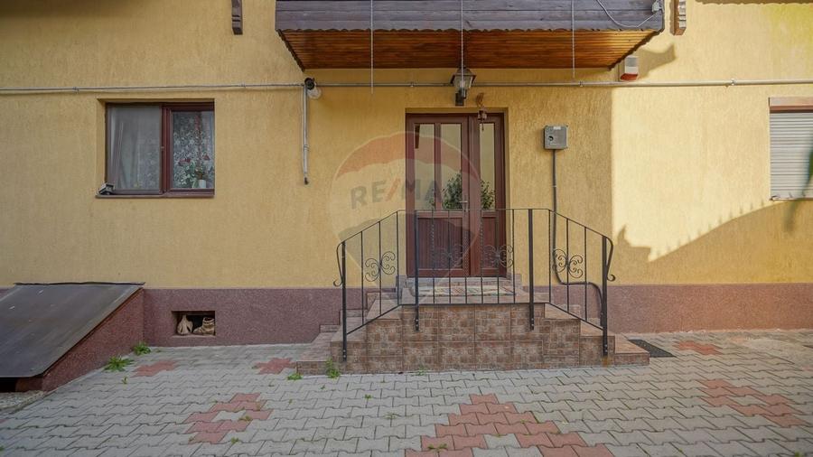Comision 0 %! Casa de vanzare in Sacele, zona Cernatu! - 24