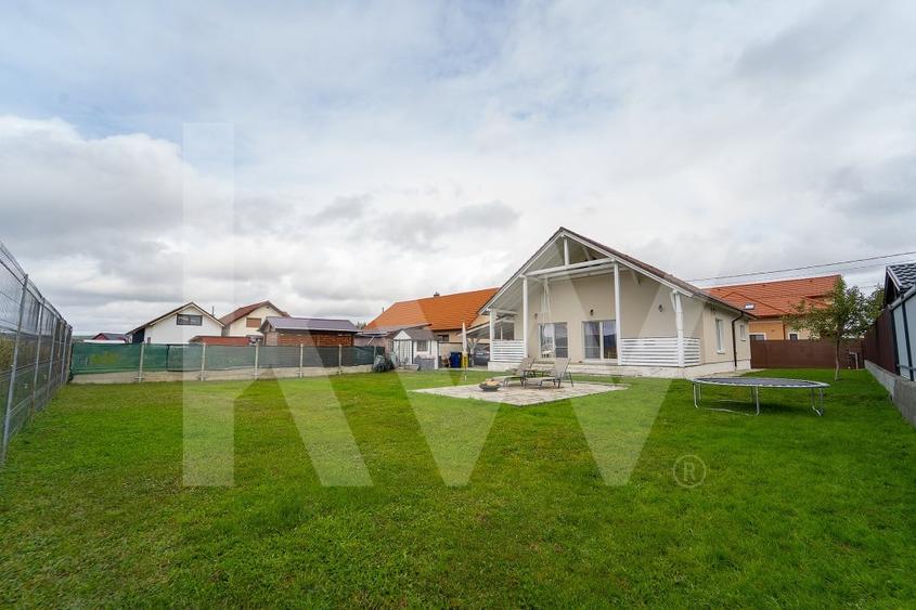 Casa single pe un singur nivel in Cristian, confort si eleganta la superlativ - 2