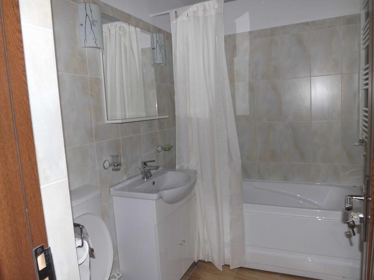 OANCEA-TATARASI-ap.2camere,65mp,mobilat si utilat,et.2/8,1986,decomandat! - 2