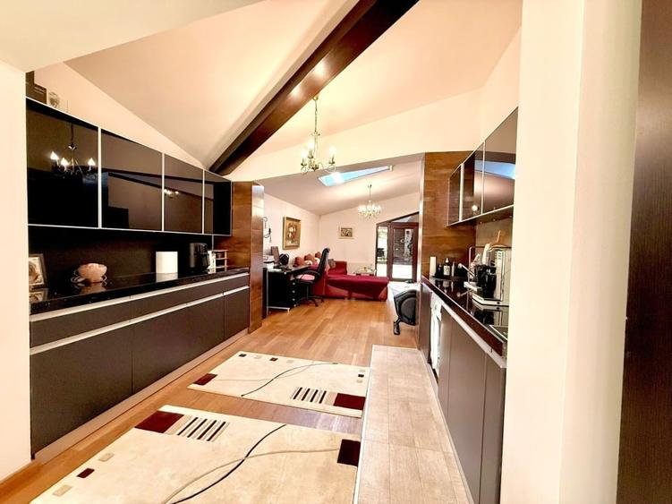 Vilă de vânzare - Direct de la Proprietar, destinație Rezidențială sau Comercial - 11