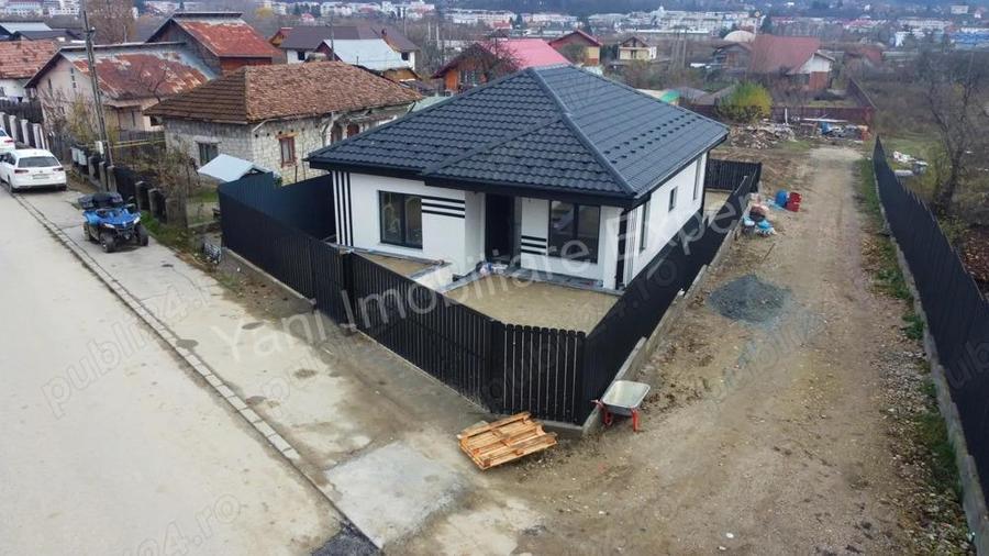 Casa noua de vanzare in Curtea de Arge?, cartier reziden?ial Marina. - 2