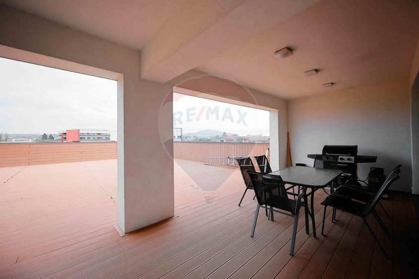 Spațiu de birou de închiriat în zona BBSO, cu dublu acces rutier - 10