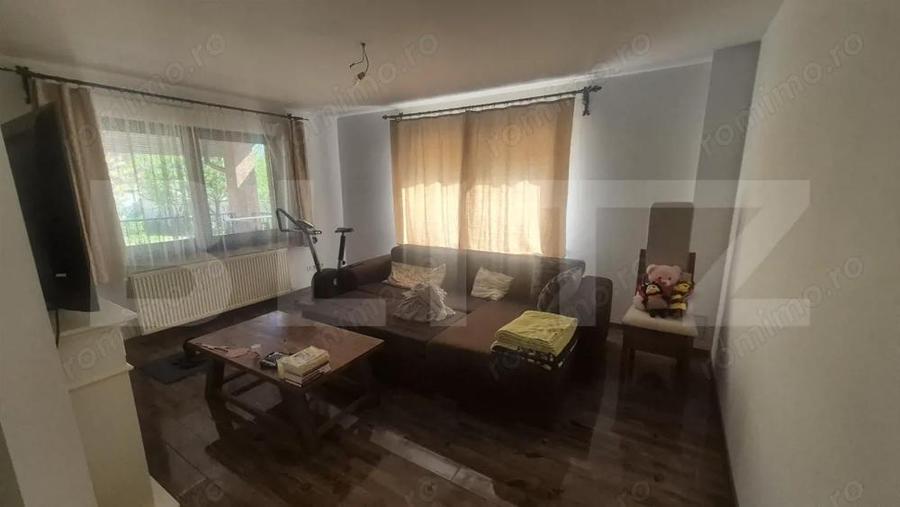 Casa 3 dormitoare de vanzare, 236 mp, teren 525 mp, Semicentral - 12