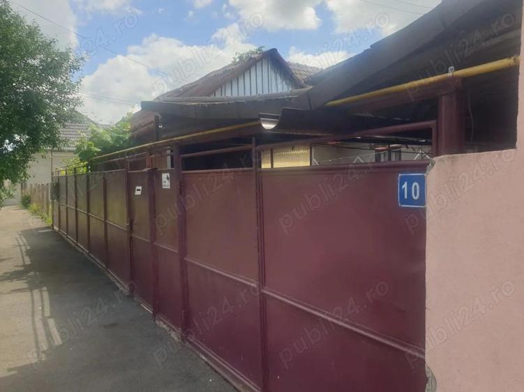 Teren 698 mp, casa veche , Zona linistita ,utilitati, Centrala gaz - 10