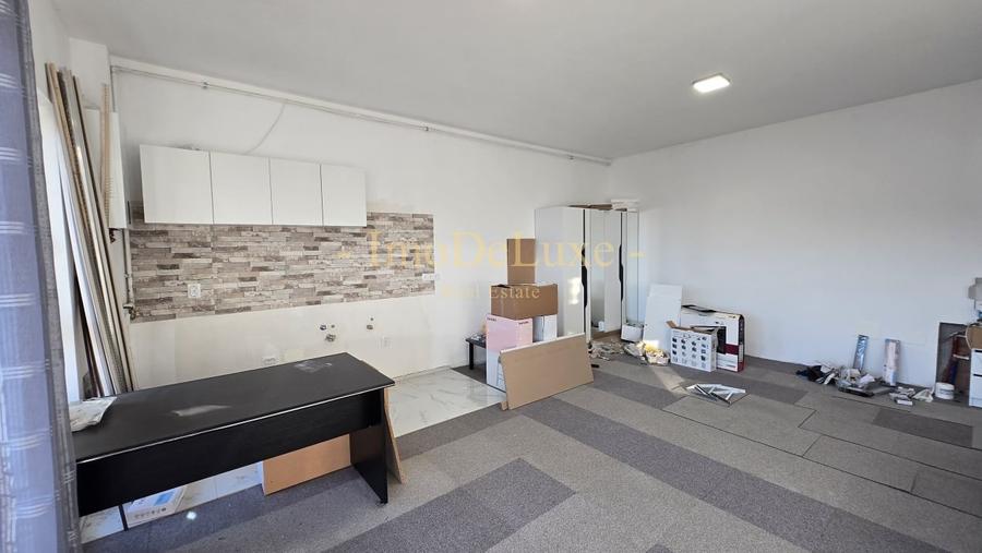 Apartament cu 2 camere si 2 garaje, terasa, in Floresti, zona Teilor - 3