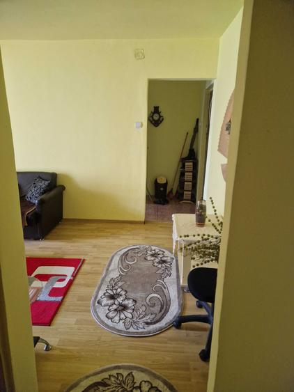 Apartament cu 2 camere decomandat în Dacia