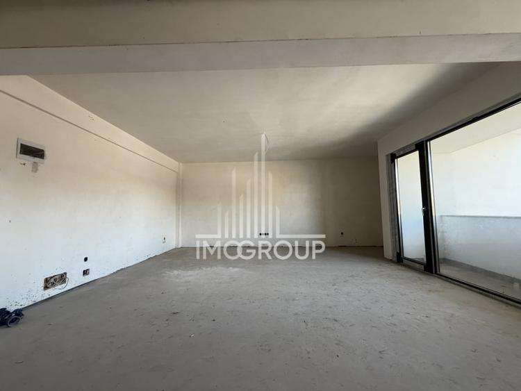 Oportunitate | Apartament cu 2 camere | Etaj 1 | Parcare - 1