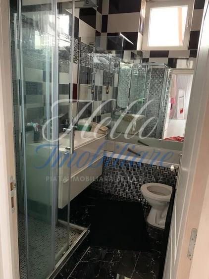 Casă individuală cu 4 camere cu Canalizare în Semicentral