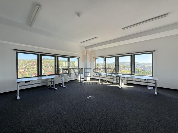 Ultimul etaj, vedere panoramică – Spațiu de birouri - 1