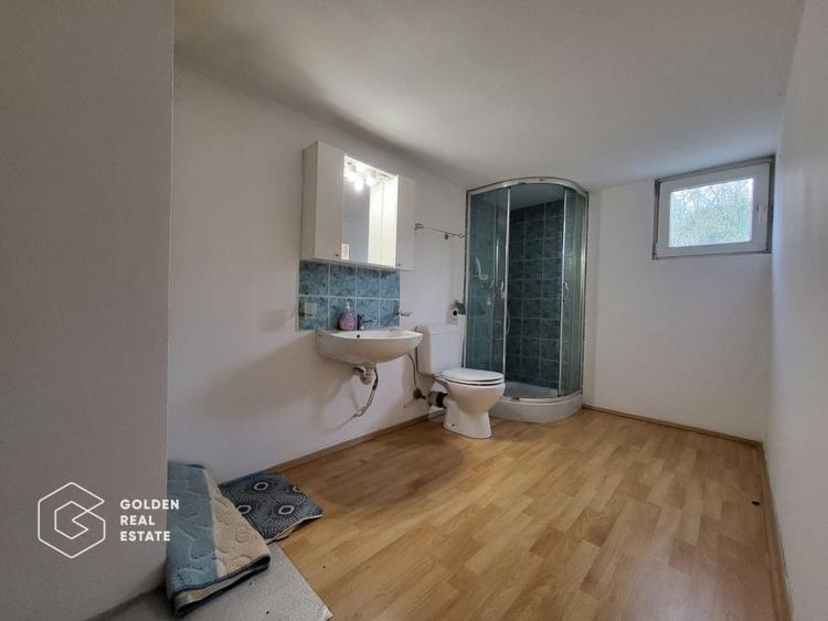 Casa de vacanta, teren 2500 mp, sat. Casoaia - 16