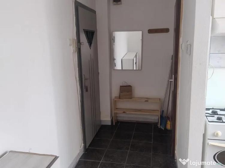 Vand garsoniera in Deva et. 2 Dacia - 7