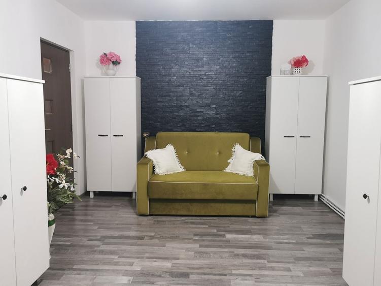 Vand apartament 3 camere, et 1 - 2