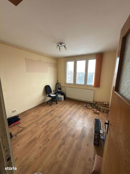 Apartament incapator, patru camere, Resita-Berceni, 120.000 negociabi - 13