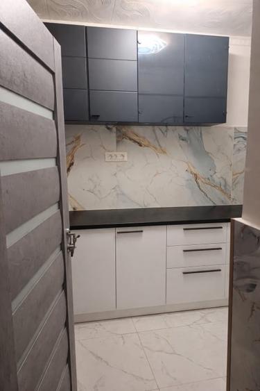 Apartament 2 camere , etaj 1, ȘTRAND . 66 mp2 - 8