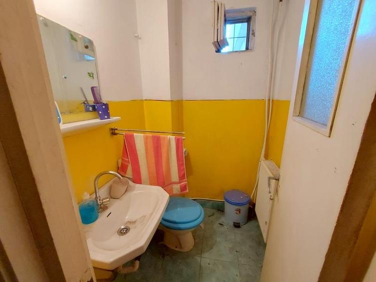 Apartament 3 decomandate, parter, 2 bai, zona Cornisa - 8