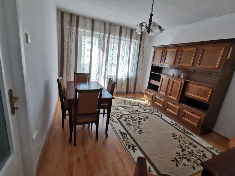 Inchiriez apartament 3 camere, Dupa Zid, Media? - 6