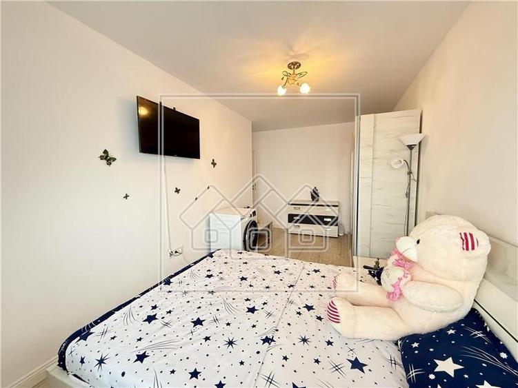 Apartament de inchiriat in Sibiu - 3 camere -mobilat, utilat- V. Aurie - 3