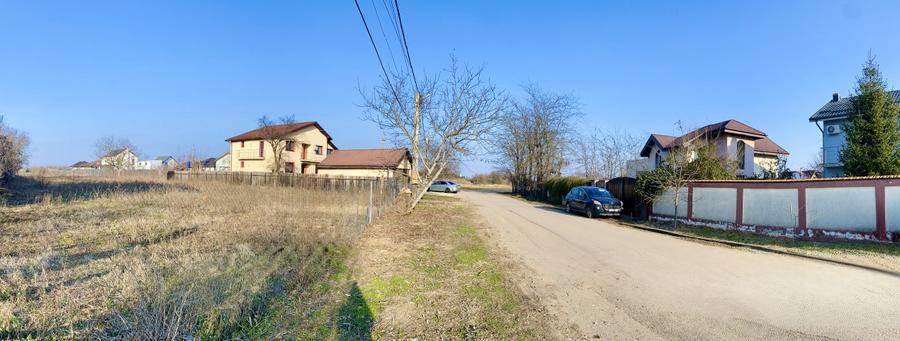 Teren priveliste deschisa, cu utilitati, zona retrasa, langa lac si padure - 1