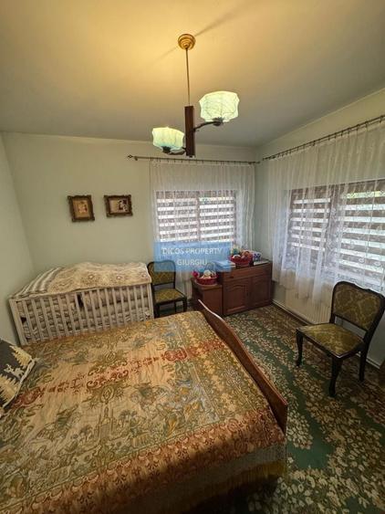 Casă cu 4 camere de vânzare – Str. I. C. Brătianu - 5