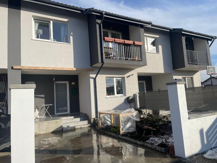 Casa 4 camere 2 bai - 1