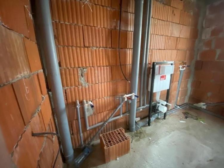 Saftica DN1 4Cam 3Bai Casa 2023 Curte 366mp Libera Pozitie Buna - 11