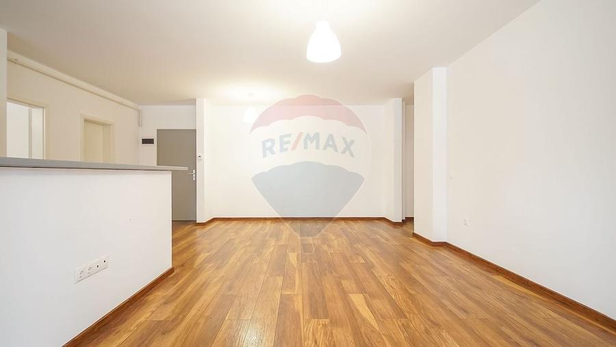 Apartament 3 camere cu bucatarie mobilata si utilata|loc de parcare - 13