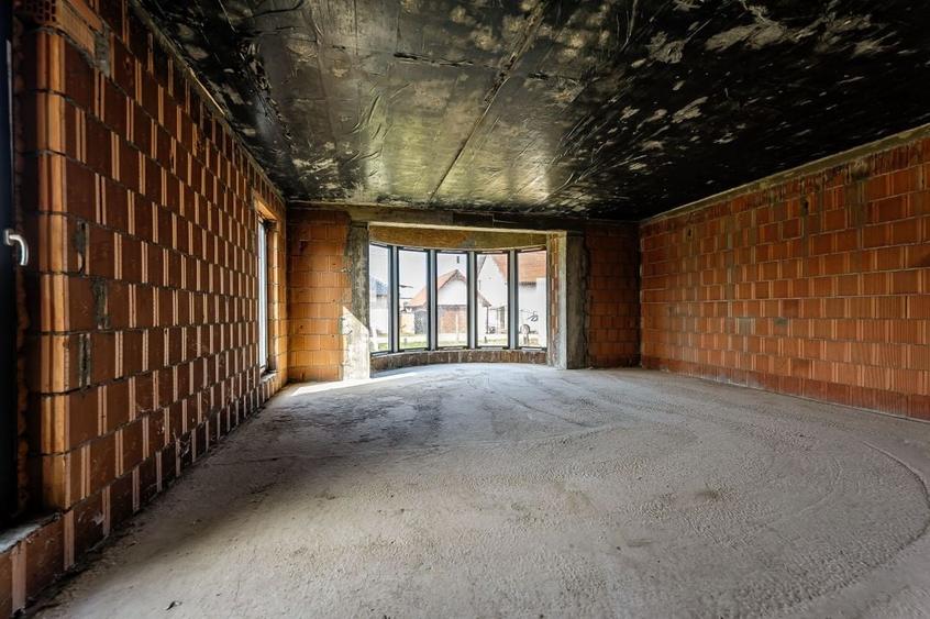 REZERVAT! Casă la roșu cu teren de 752 mp, Mandruloc. Arad - 6