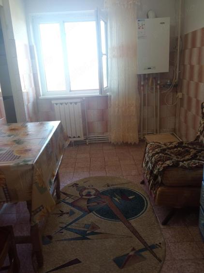Vand schimb apartament 2 camere - 5