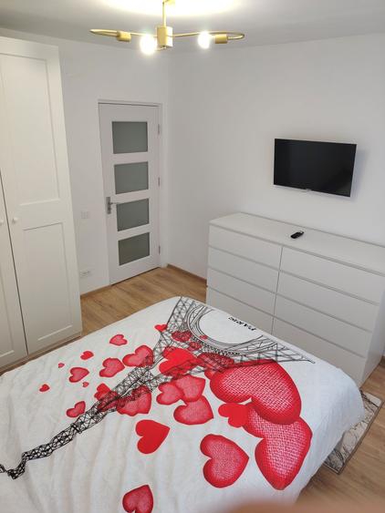 Inchiriez apartament doua camere - 4