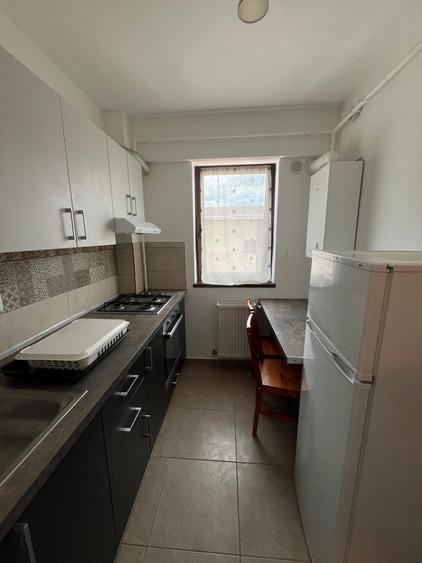 Apartament cu 2 camere, decomandat, zona Bucium - 6