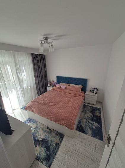 Vand apartament 2 camere in zona Far - 8