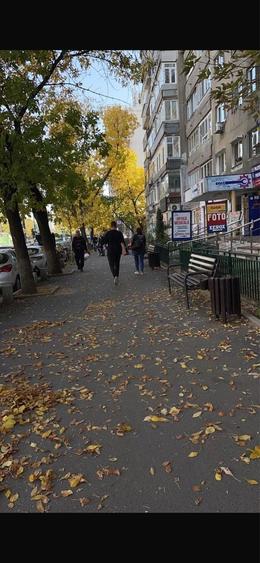 Inchiriez spatiu - 6