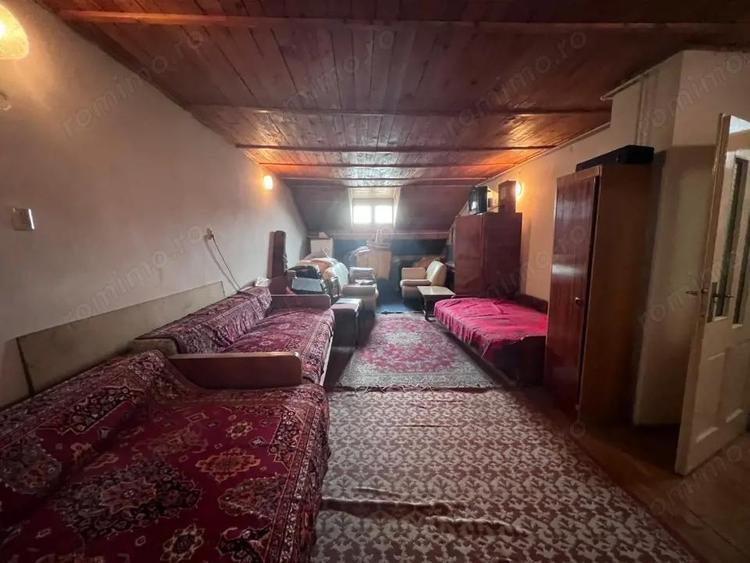 O camera la casa/vila, zona Micul Dalas - 5