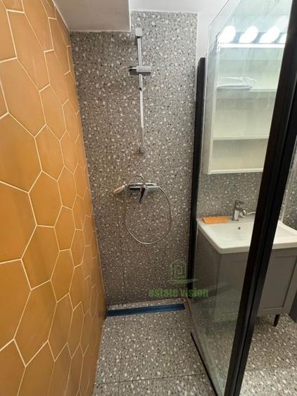 Apartament recent renovat, 2 camere, balcon mare, Piata Natiunile Unite - 11