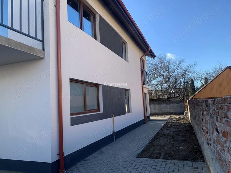 Vand casa unifamiliala Vand casa unifamiliala