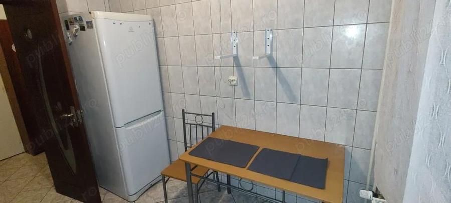 Proprietar inchiriez ap.2 camere metrou Nicolae Grigorescu - 2