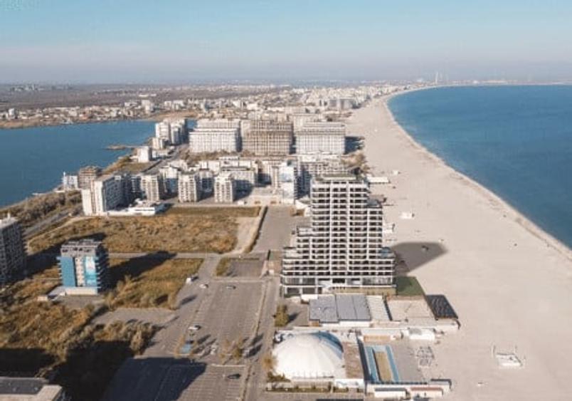 Apartament exclusivist in prima linie la Mare, cu vedere frontala - Marina Tower - 1