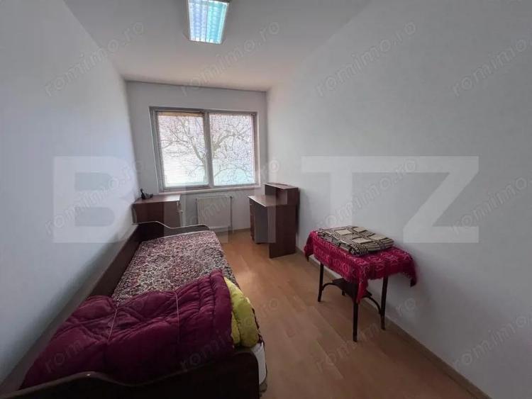 Casa de inchiriat, 7 camere, 230 mp + 415 mp teren, garaj - Gruia - 16