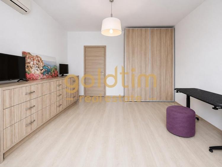 Apartament cu 3 camere semidecomandat, mobilat în Pipera