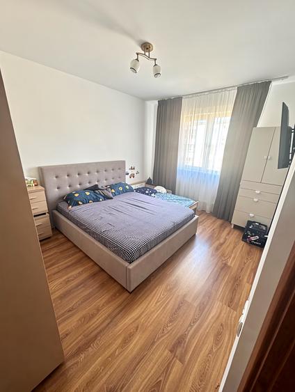 Apartament cu 2 camere decomandat în Theodor Pallady