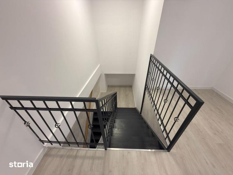 Casă cu 9 camere cu Teren 232 Mp în Ana Ipătescu