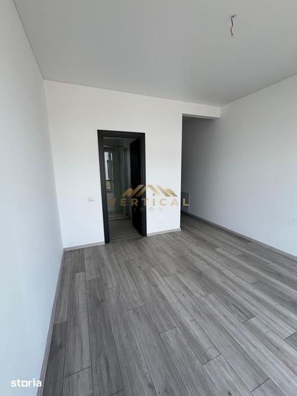 Casă cu 4 camere cu Teren 440 Mp în Vidra