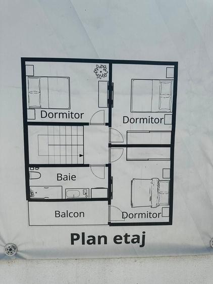 Duplex cu 5 camere cu Canalizare în Clinceni